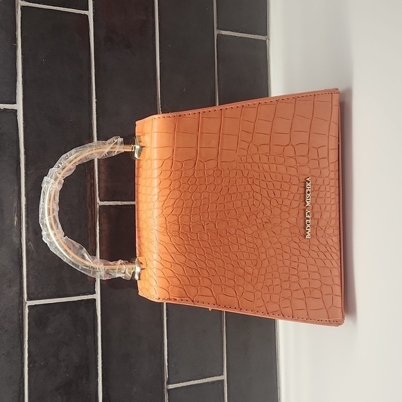 Badgley Mischka orange trapezoid vegan croc bag NWT - Picture 3 of 12